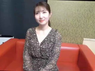 久久久久亚洲AV无码专区喷水破处现场 爆乳学生妹被大哥破处鸡巴全是血